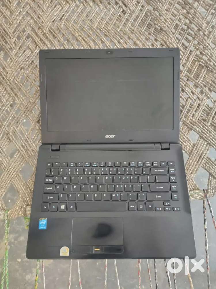 Acer core i3 laptop  Good condition