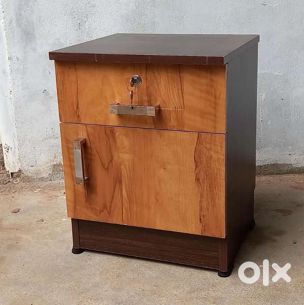 #BEDSIDE OR SIDE TABLE