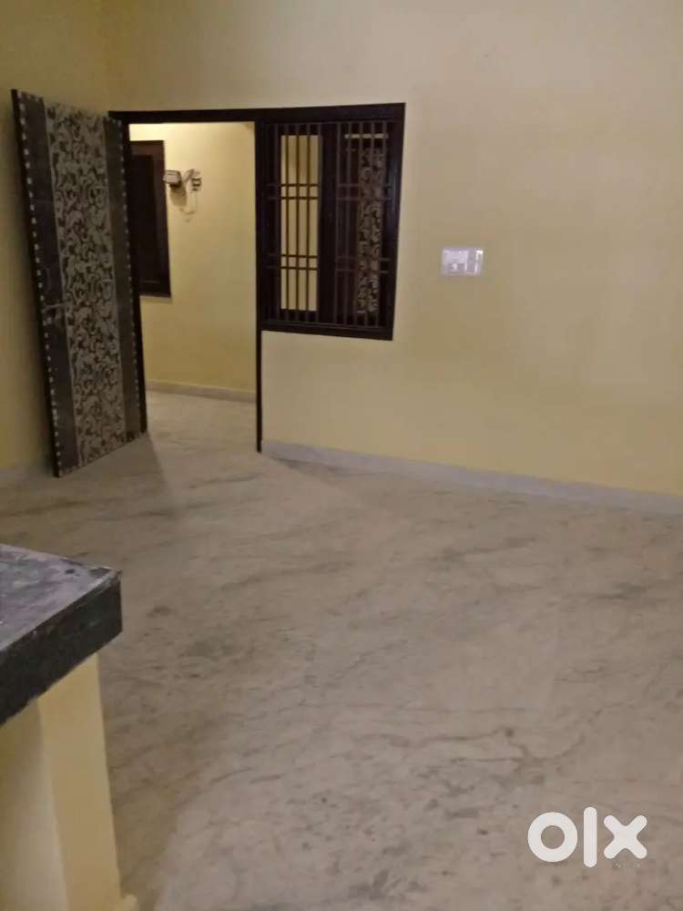 1RK Fully Independent Flat for Rent 1st Floor with Bike Parking