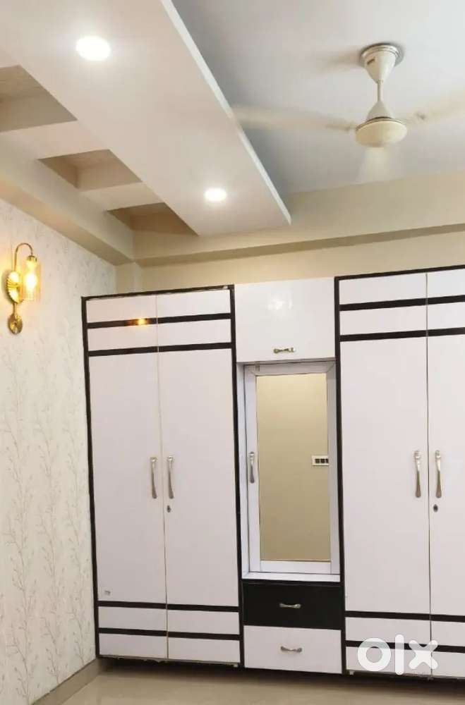 3 BHK flat fully furnished flat 62 nearby Indirapuram jhd