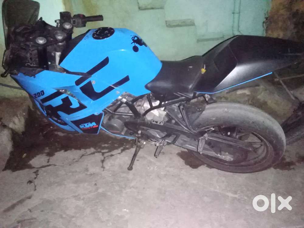 Good condition urgent money for collage