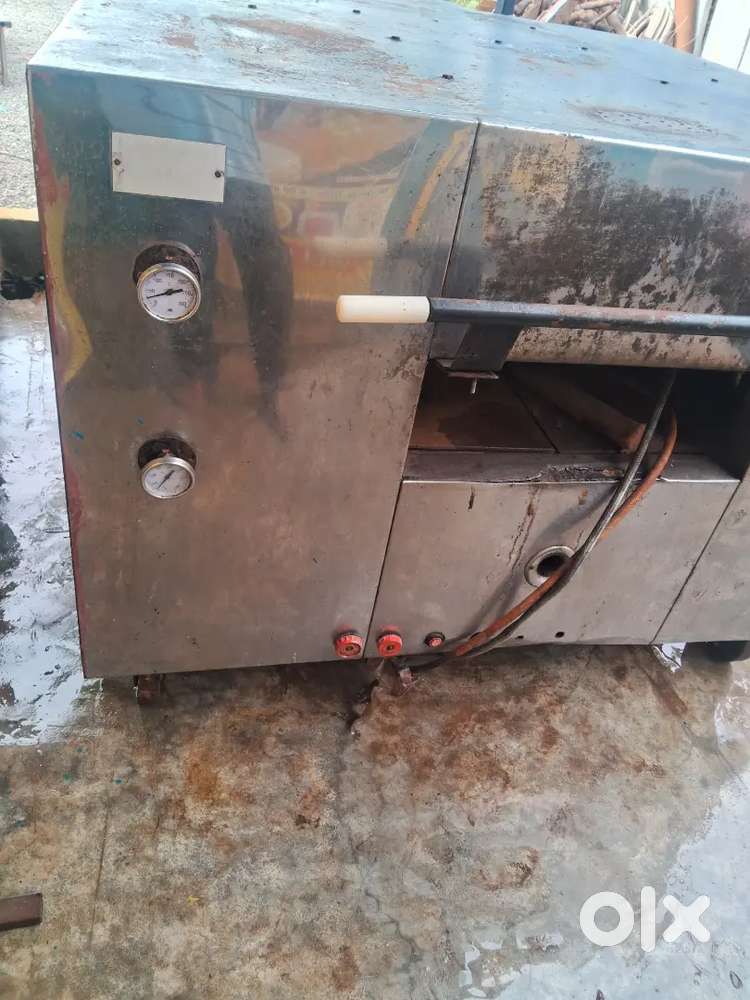Commercial Gas oven