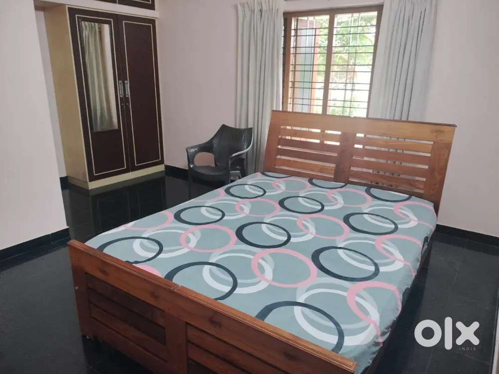 Furnished 2Bhk Upstair House.. Preferred Employee Families..