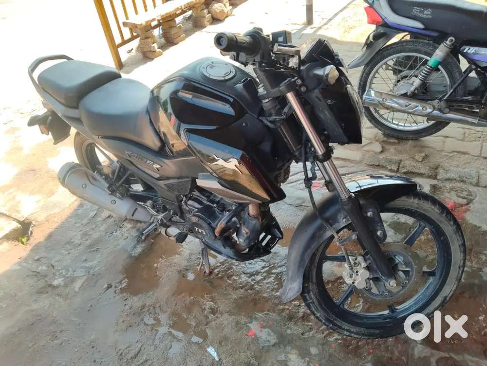 Tvs raider best condition need urgent money, dm now, all okay bike,