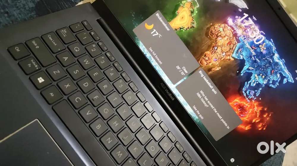 Asus vivobook 14- Intel i3 10th generation 4gb ram and 512 SSD