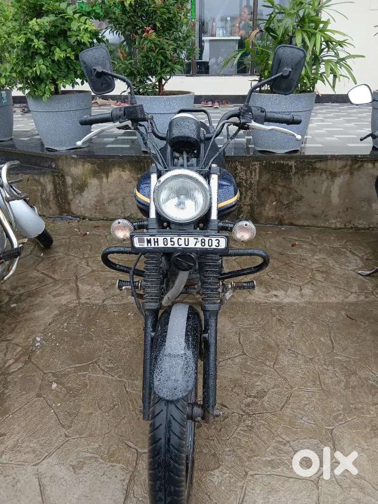 Avenger 150 all pepar clear  new battery