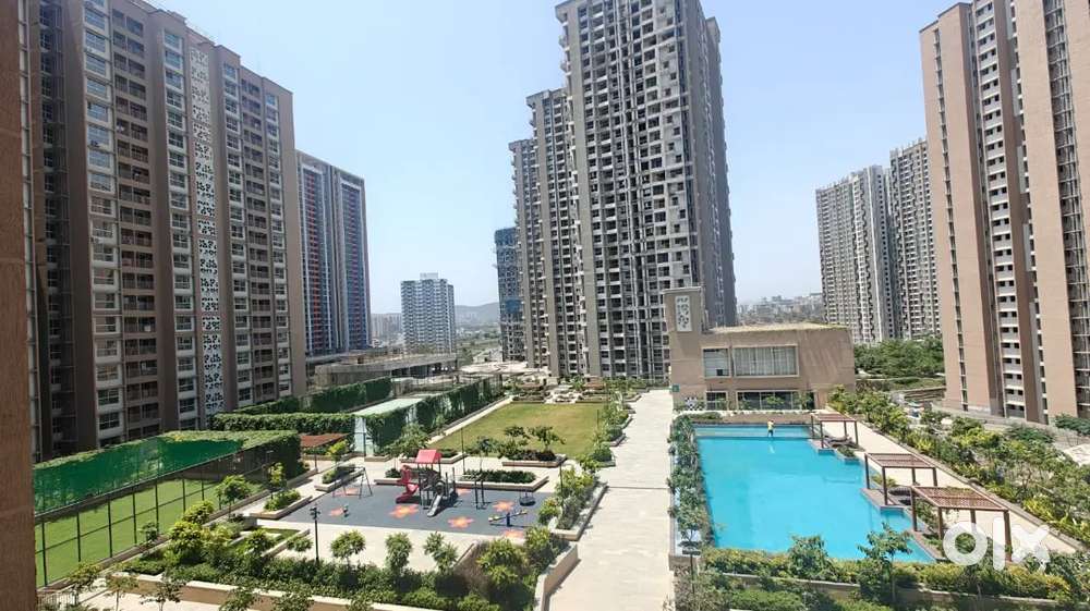 3 bhk ready to move 1.05 cr+ taxes @ mahaalunge nr ph1