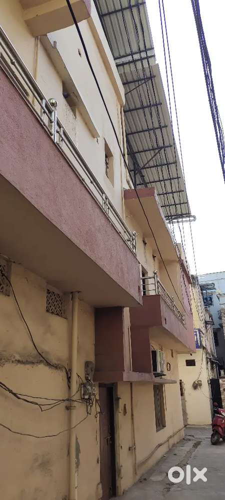 5bhk house for sale in the heart of the city.