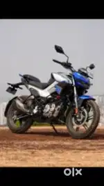 Hero xtrem 125r just 6 months old bike good mailge no srches no dent