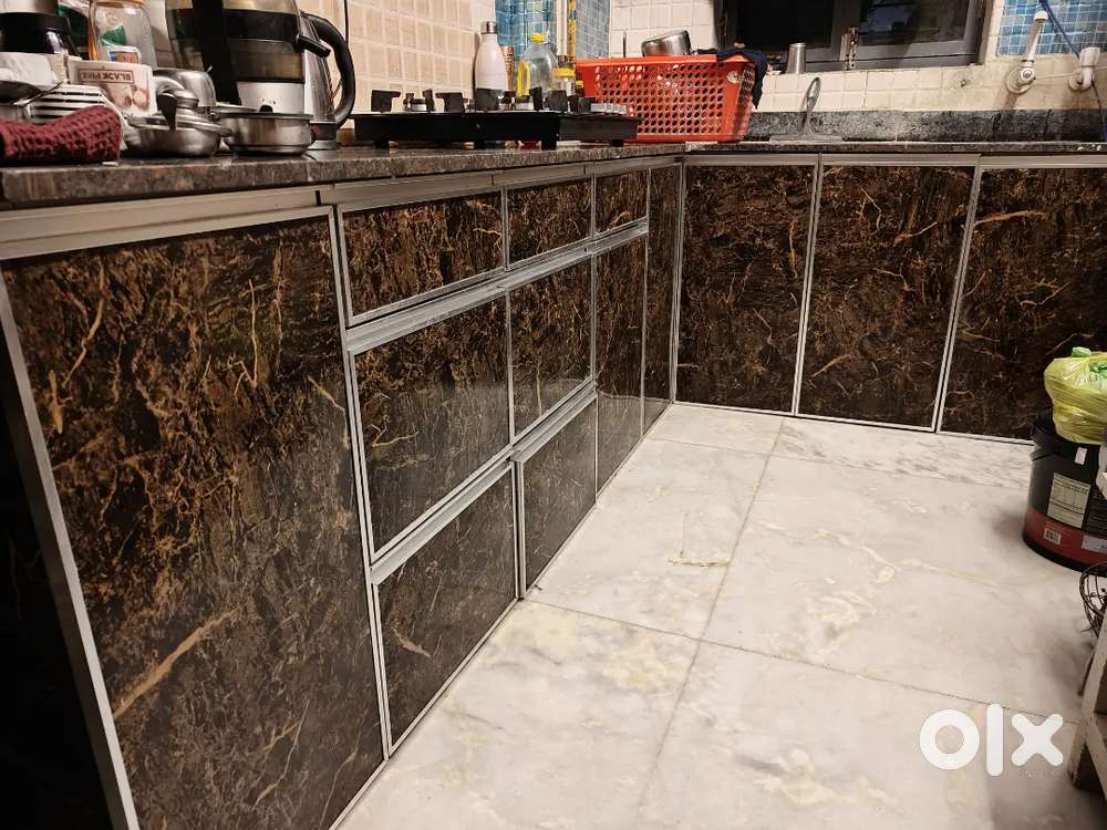Aluminum kitchen
