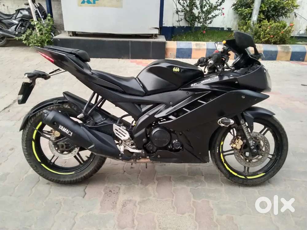 R15 V2 - 2015, Mint Condition