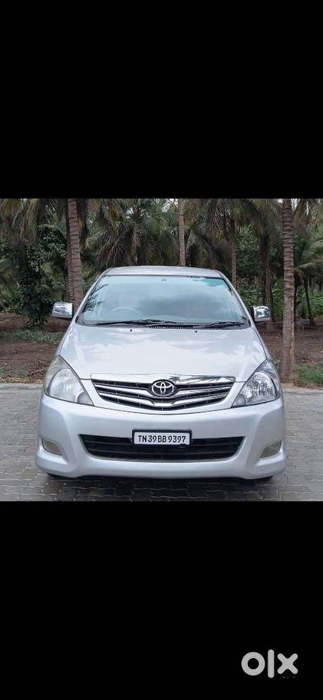 Toyota Innova 2.5 G (Diesel) 8 Seater, 2011, Diesel