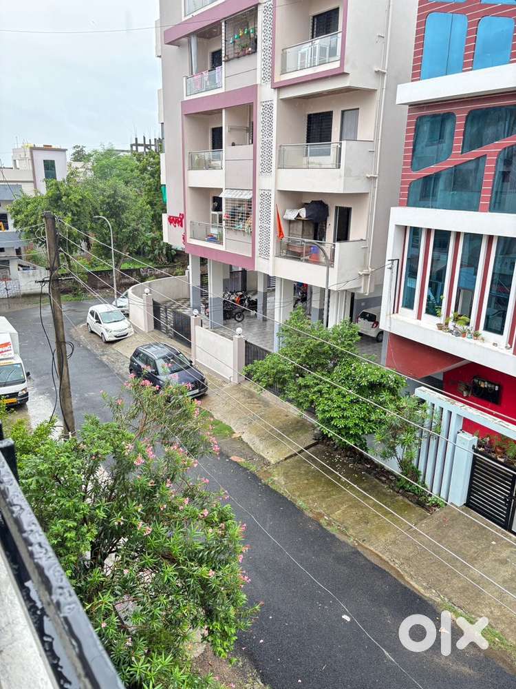Urgently2 Female Flatmate Required for 2BHK Flat in Uday Nagar Square