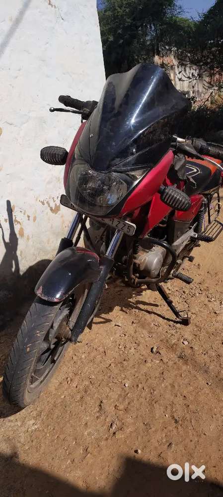 Pulsar bike 150 CNG kit mileage 60 price 25000 only