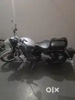 Classic 350 Royal Enfield Motorcycle