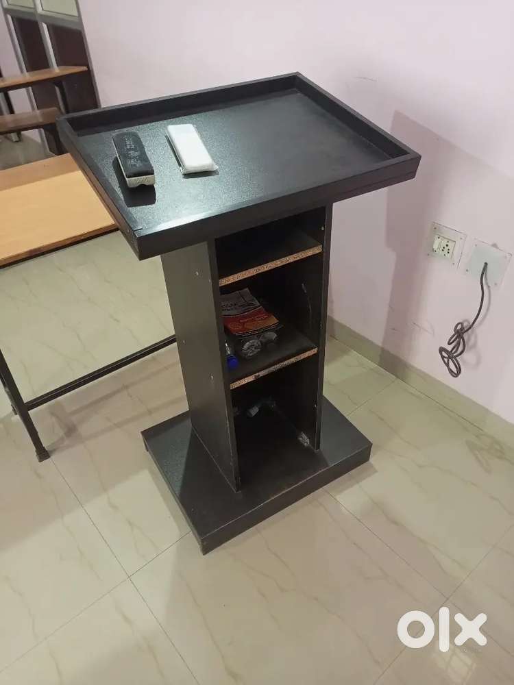 Lecture Podium