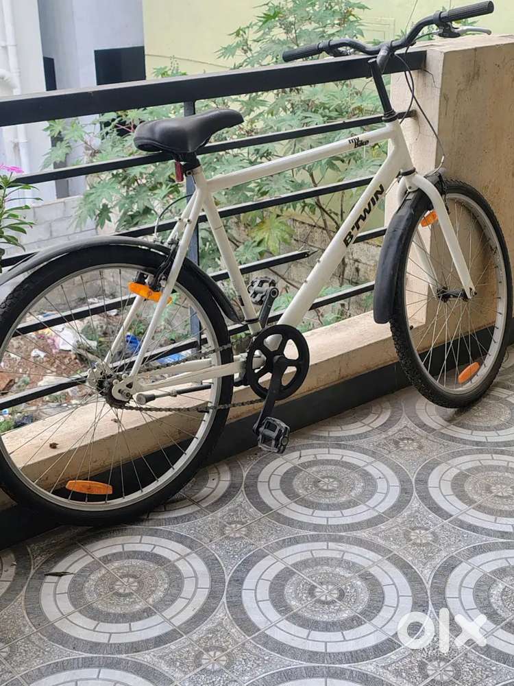 Decathlon BTWIN cycle for sale