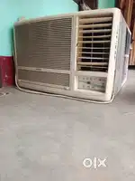 HITACHI 1.5 Ton Window AC