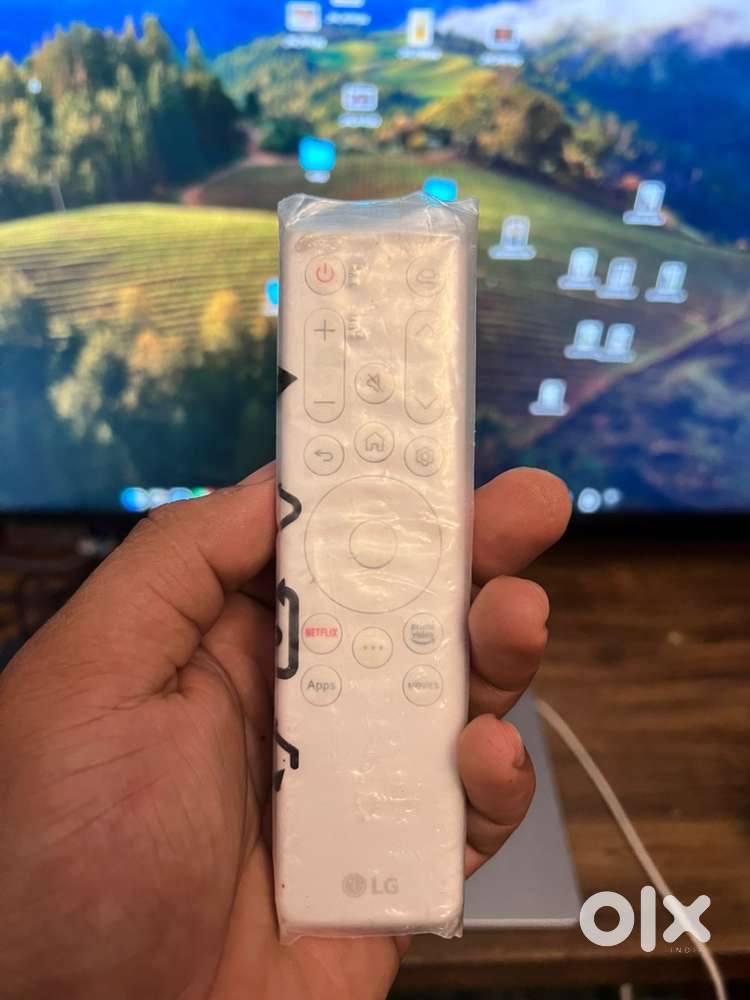 Lg smart monitor for sale in perfect condition