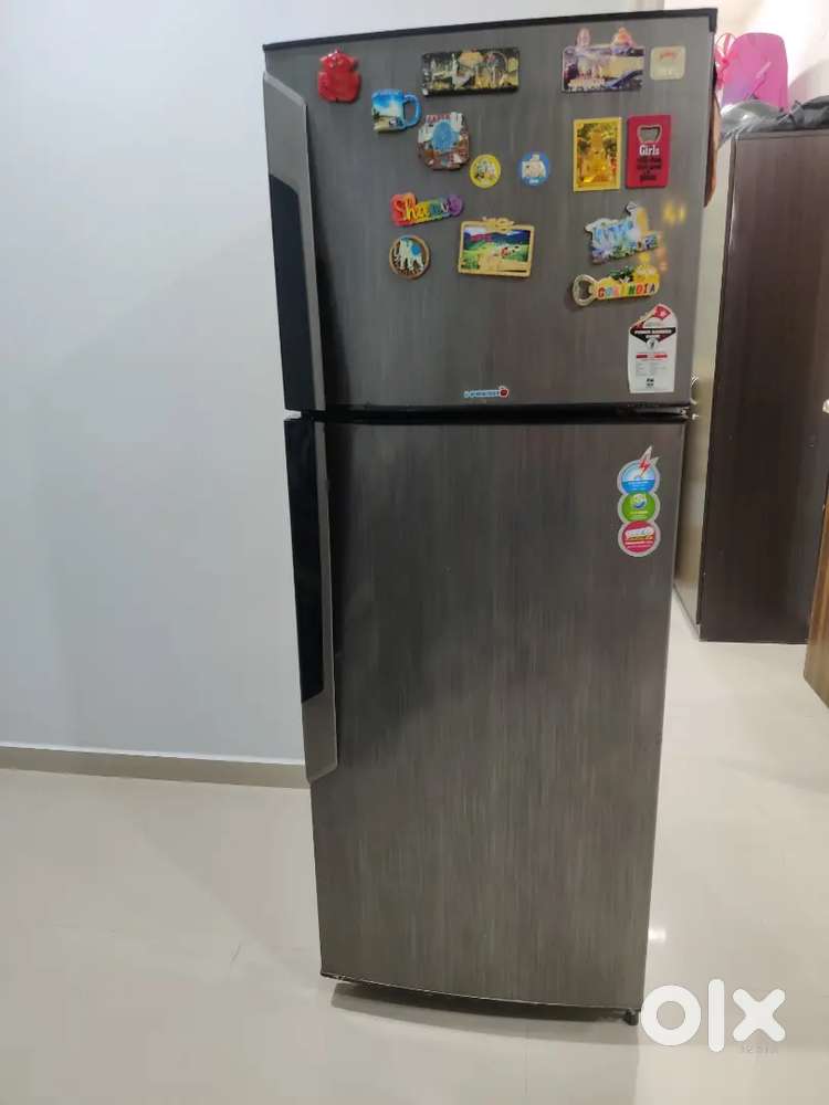 Godrej 271 litre fridge