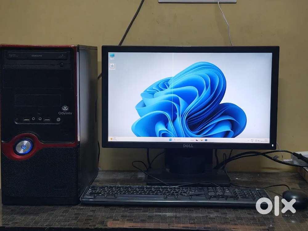 Full Computer Set  4 Core Processor  8GB RAM +SSD  Ready to Use