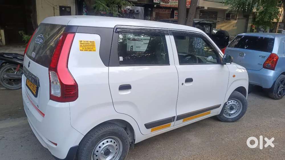 Taxi available for Rent