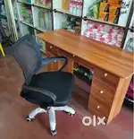 4x2 table with chair brand new