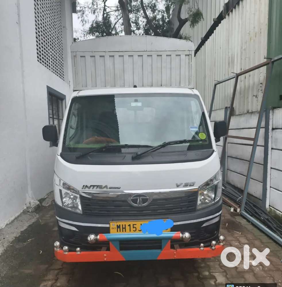 Intra V30 New Vehicle