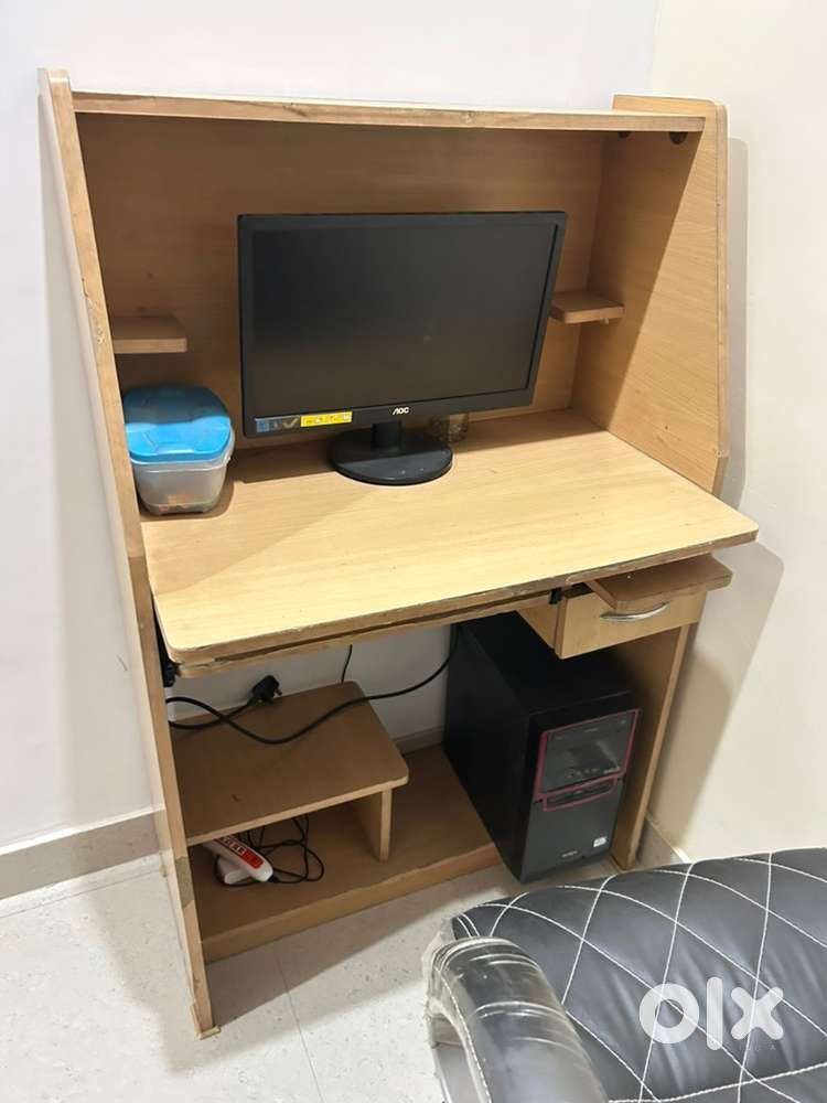 Computer table and chair