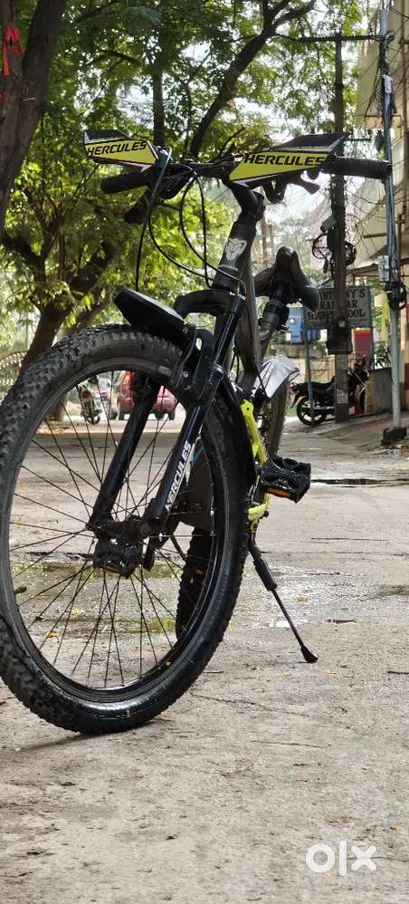 Hercules Blacl Hunter gear cycle in good condition