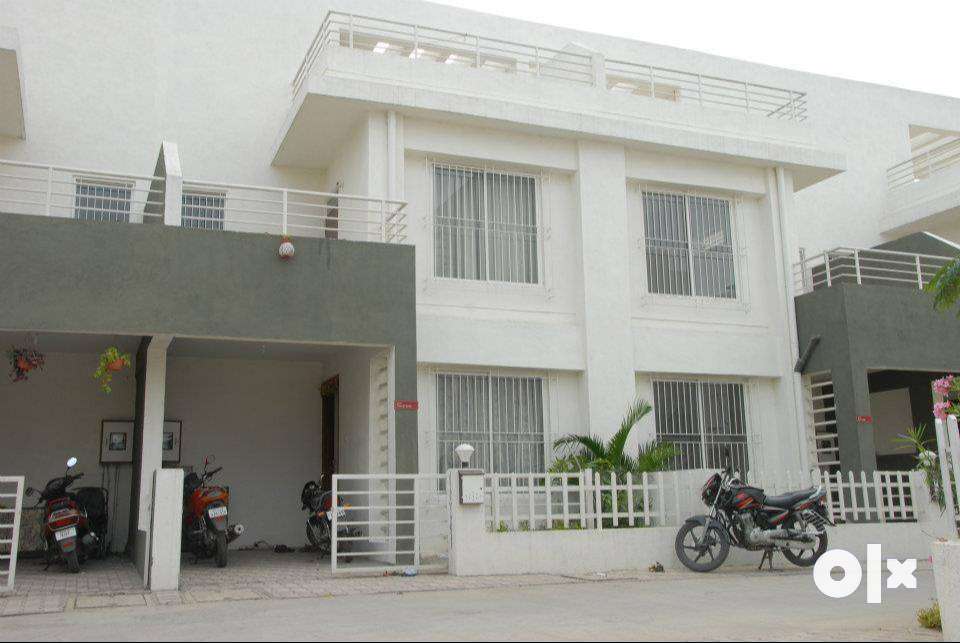 VILLA FOR RENT IN SERUM AND ALL IT PARK HADAPSAR