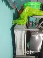 Juicer stand