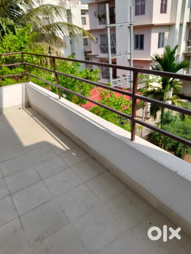 2BHK+2BATHROOM+CAR PARK