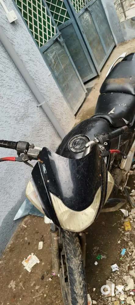 CBZ bike fibre body parts ka kam hai