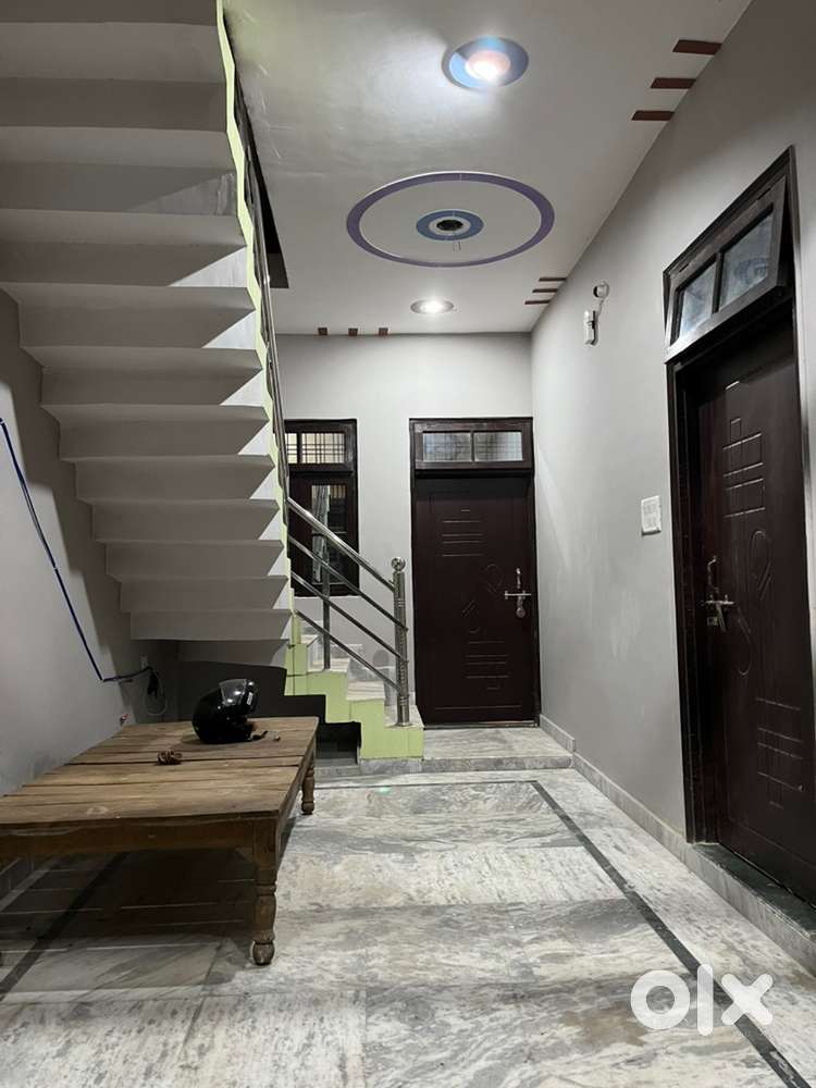2Bhk + Drawing Room Available In Para Lucknow