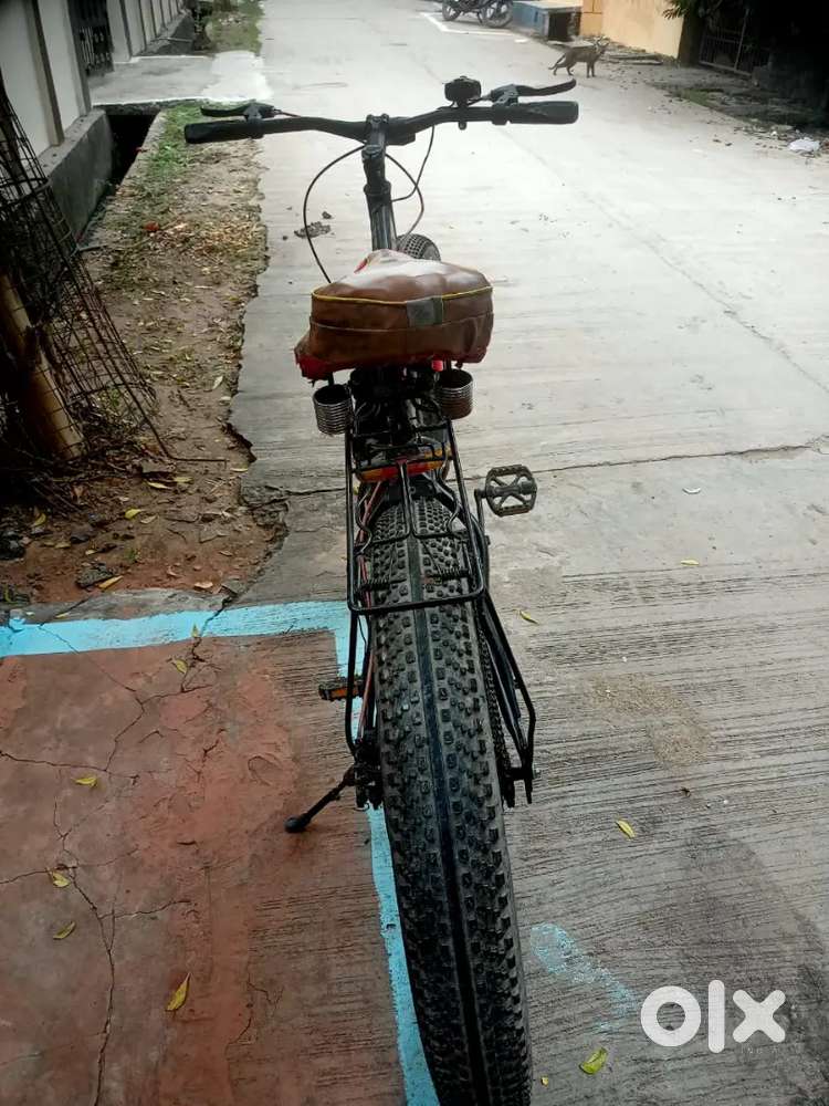 Avon fat bike orange colour