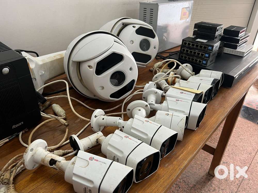 complete CCTV IP PTZ and bullet camera