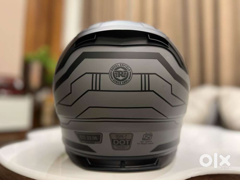 Royal Enfield  Mettle Series Helmet  Brand New ECE & DOT