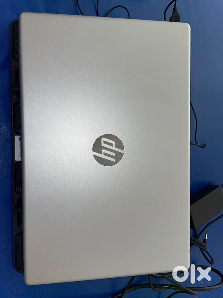 Hp laptop 1 month old laptop sell