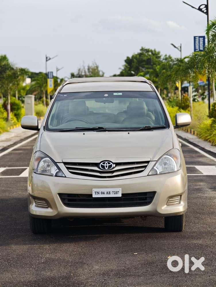 Toyota Innova 2.5 G (Diesel) 8 Seater, 2010, Diesel