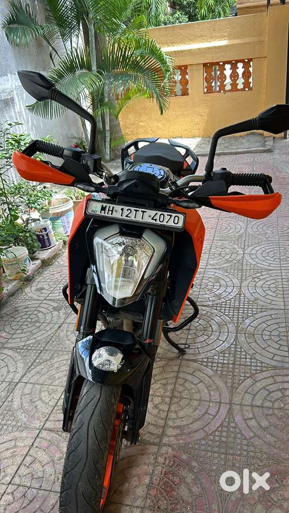 KTM Duke 200
