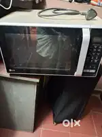 Microwave oven