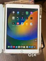 . iPad (8th Gen) 32 GB, WIFI