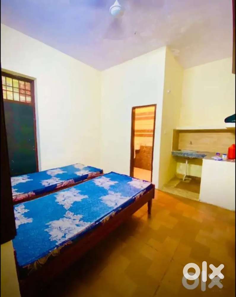 Pg for boys girls room 1rk bhk