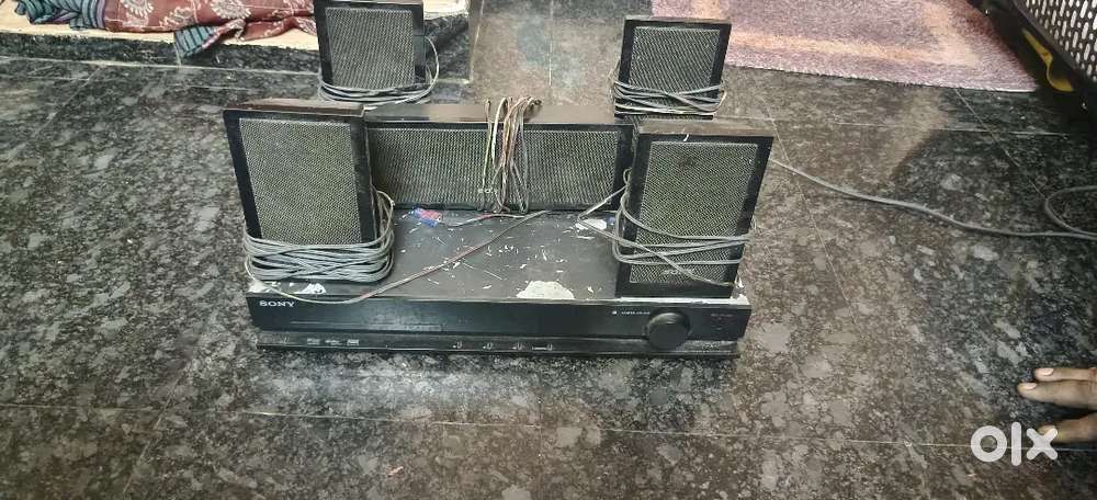 Home theatre. Sony 5.1