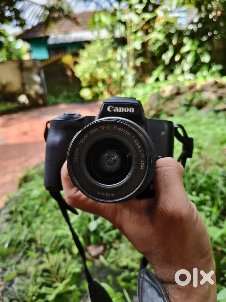 Canon EOS M50 Mirrorless Camera for Sale