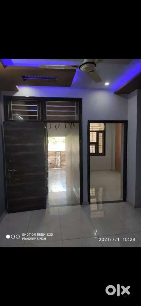 2BHK fully furnished full independence flat