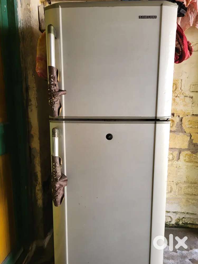 Samsung double door fridge