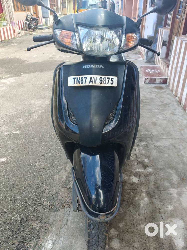 Honda Activa 2011 for sale.