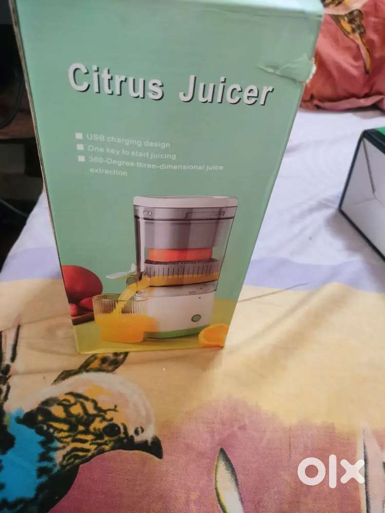 Citrus juicer